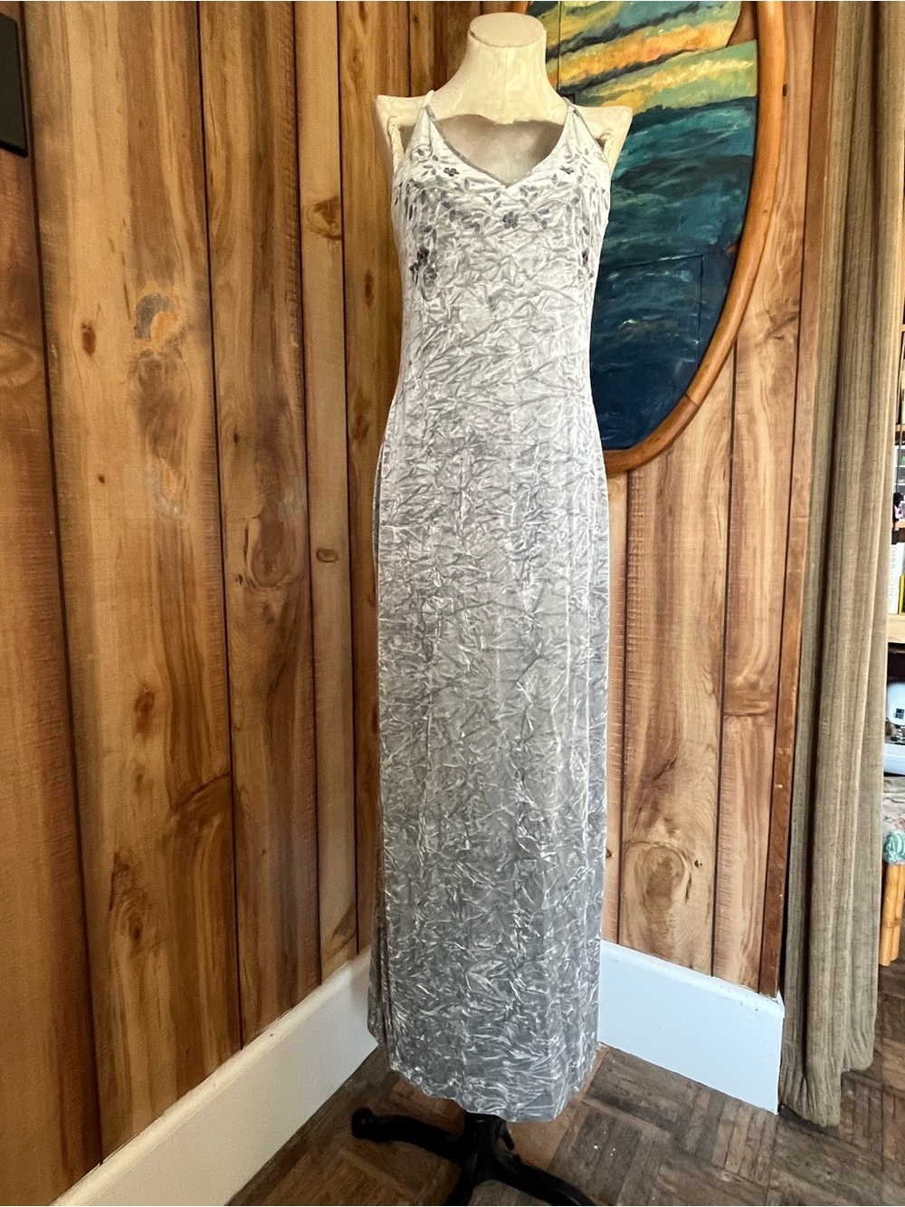 💋 Grey Crushed Velvet Maxi Dress